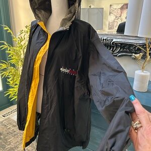 Tommy Hilfiger Black/yellow accents Outdoor Hooded Windbreaker Jacket men’s XLG